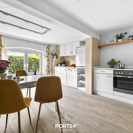 Hausboot An Der Lagune Unterdeck Apartment Busum